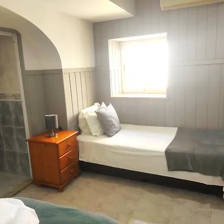 Πανσιόν Bela Vista 3*